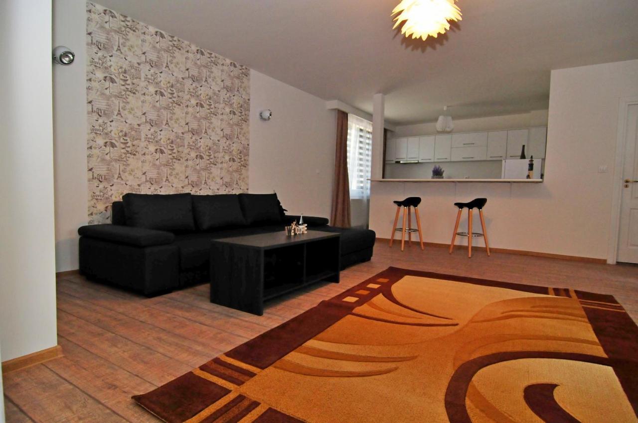 Târgu-MureşApartament 6 Central公寓 外观 照片